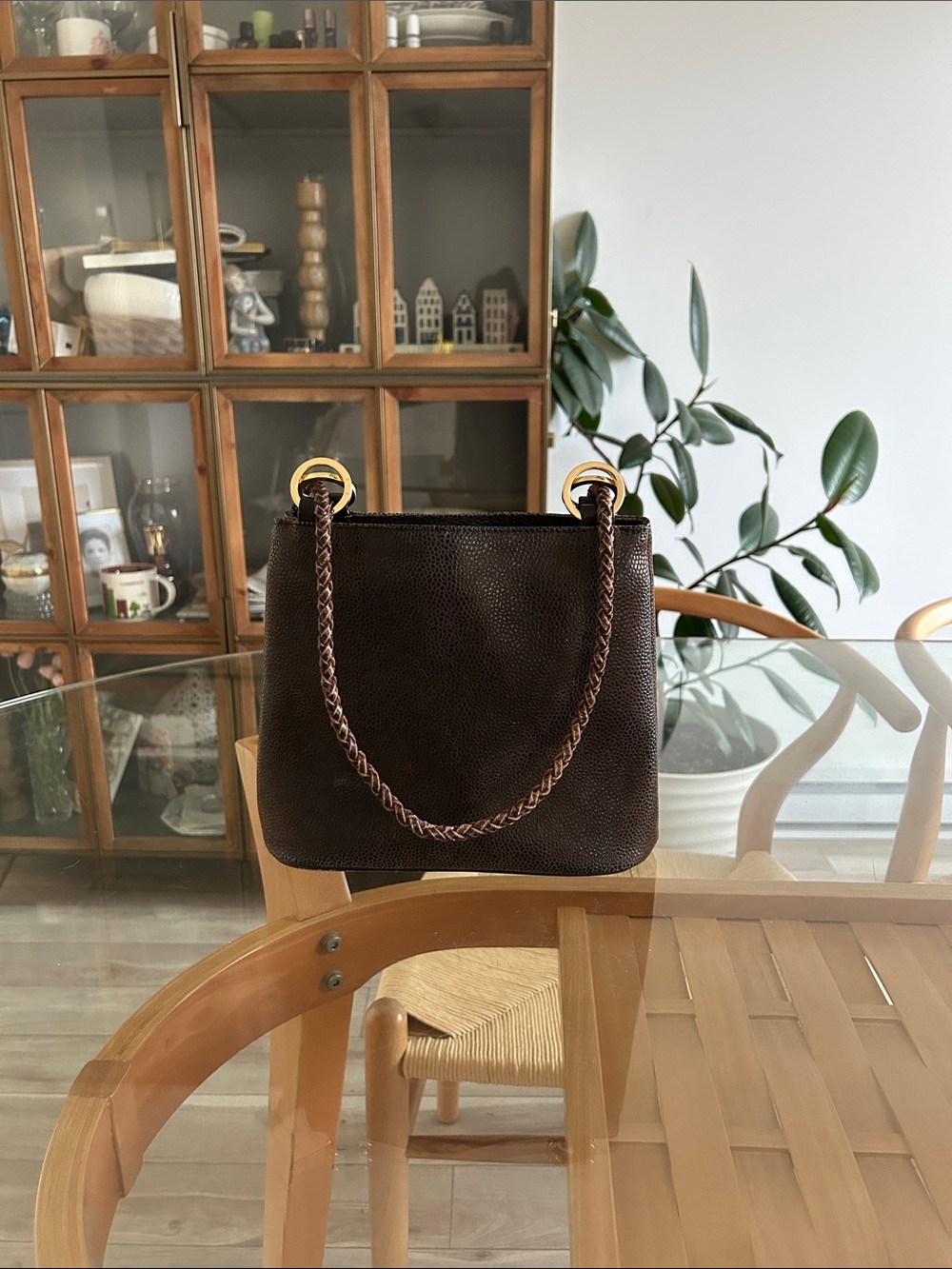 Vintage Dark Brown Leather Chain-Handle Women’s Handbag